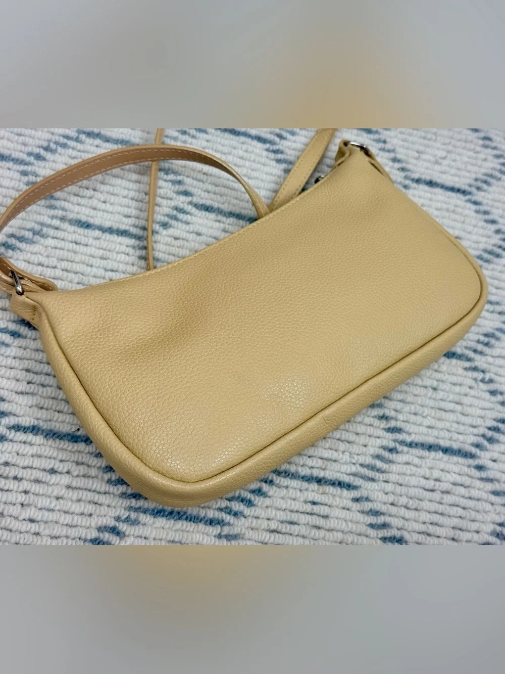 LONGCHAMP Vintage Y2K Beige Pebbled Leather Baguette Crossbody Made In France